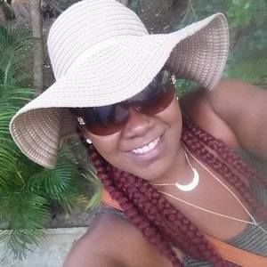 Meet your Posher, Glenita